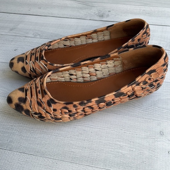 GIVENCHY Woven Leather Leopard Print Flats Size 5 - Picture 4 of 9